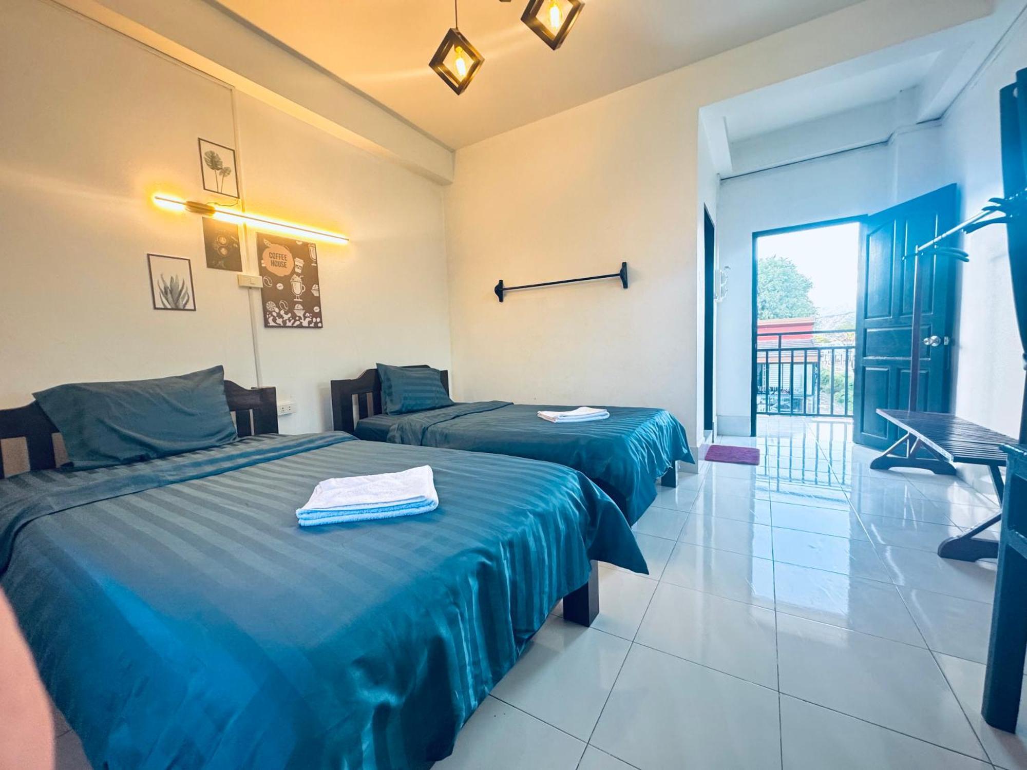 Vang Vieng Backpackers Hostel Εξωτερικό φωτογραφία