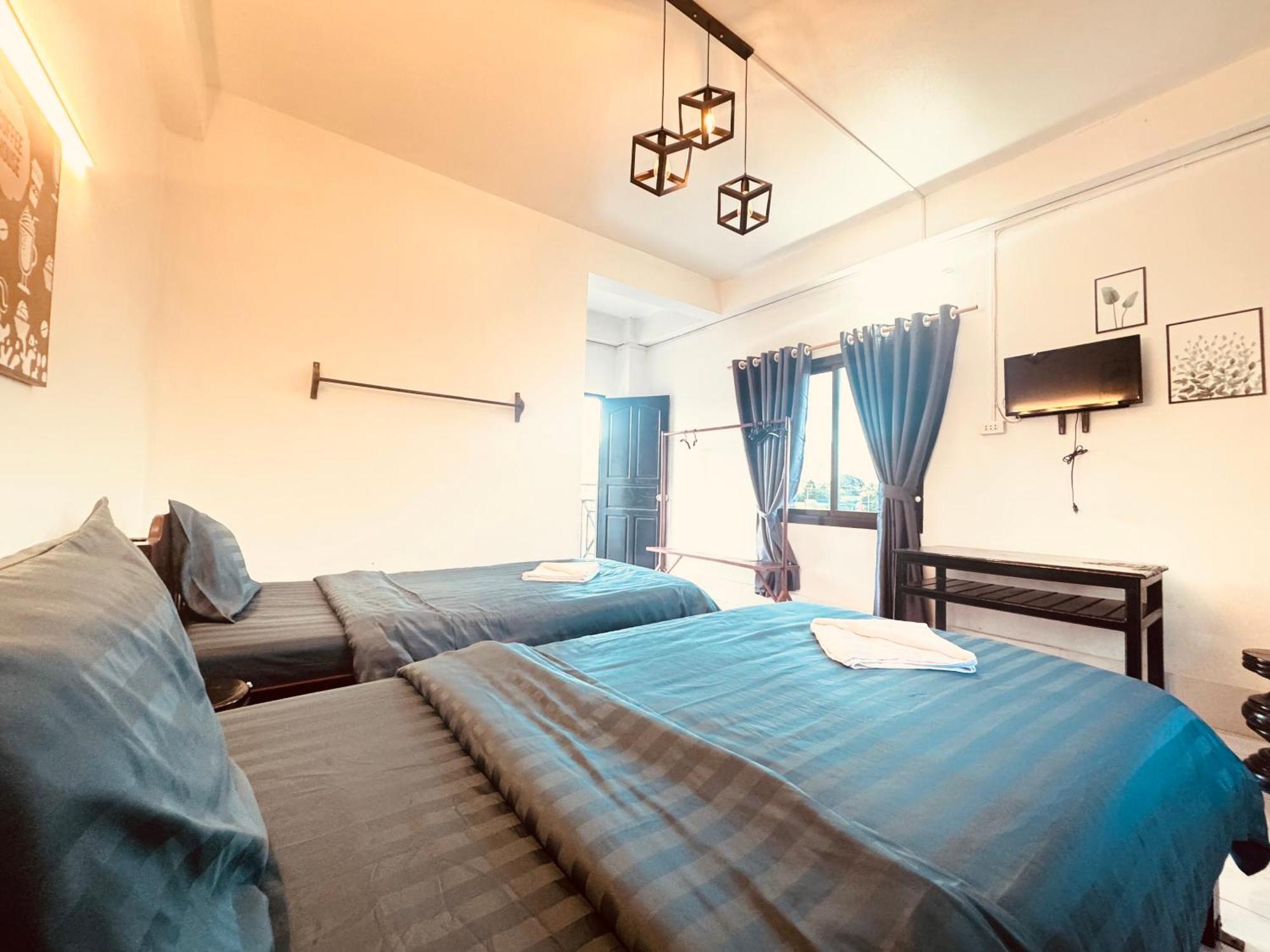 Vang Vieng Backpackers Hostel Εξωτερικό φωτογραφία
