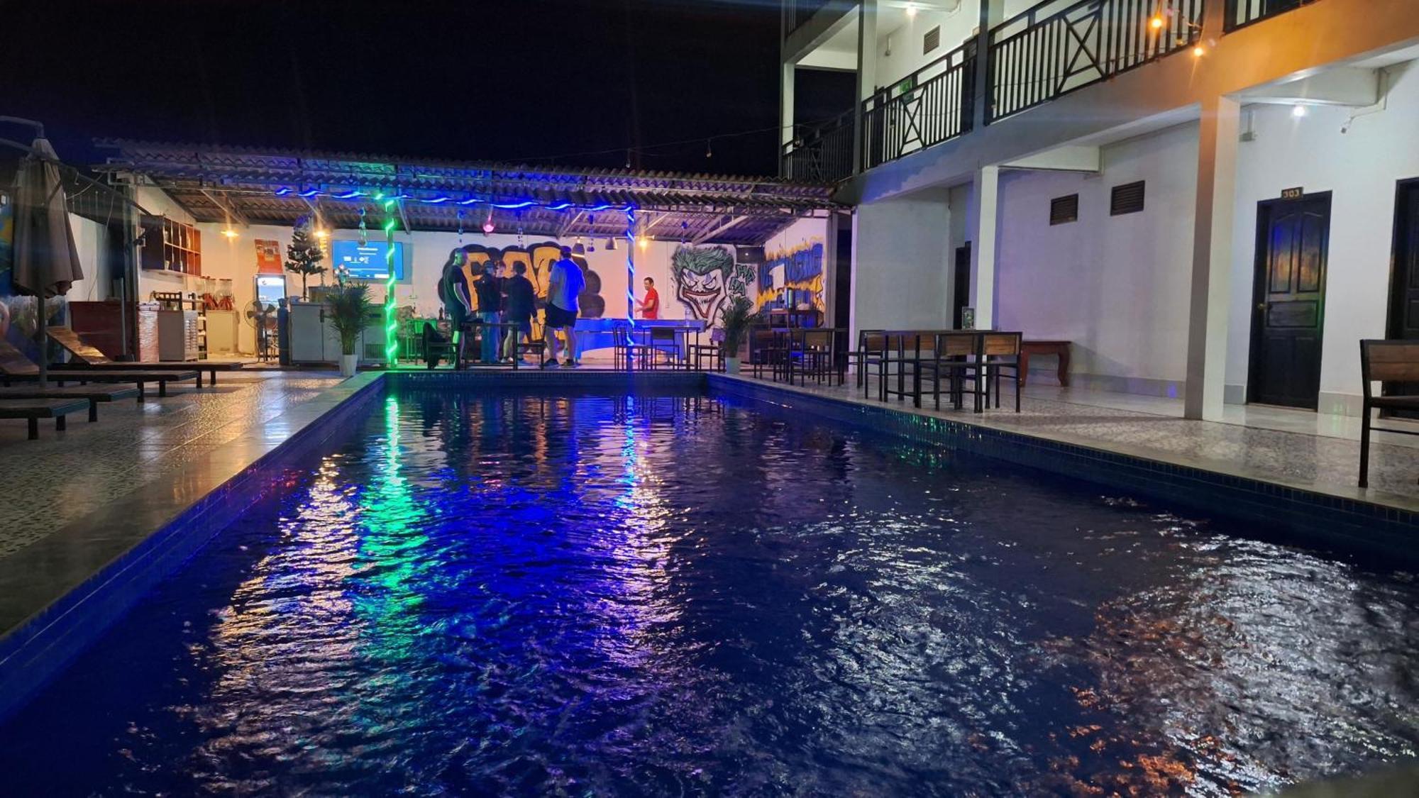 Vang Vieng Backpackers Hostel Εξωτερικό φωτογραφία
